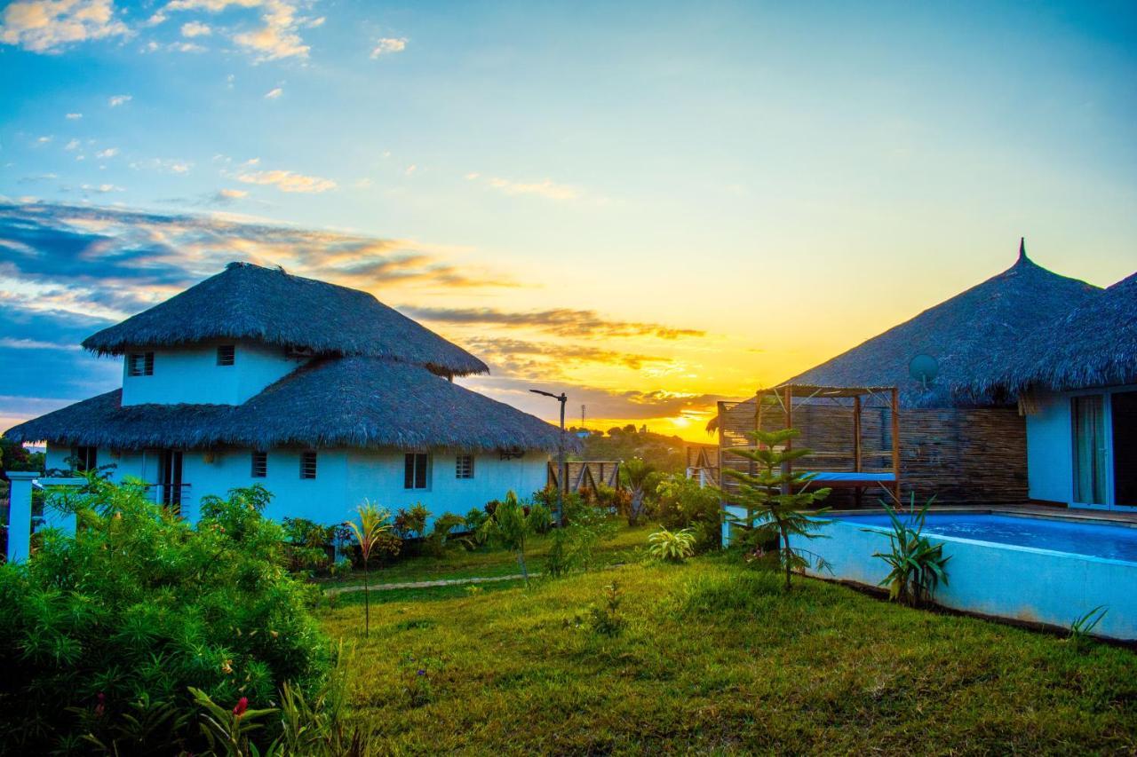Tiako Villas Ambondrona  Exterior photo